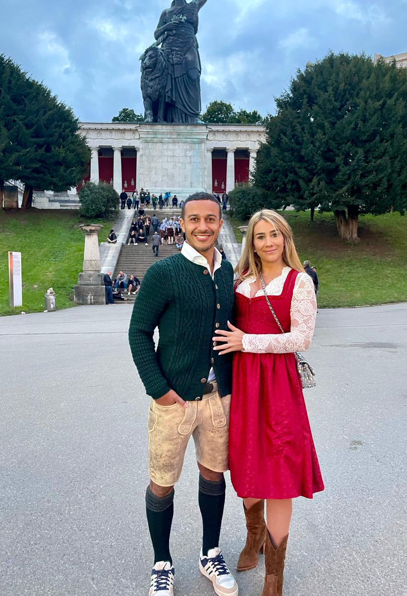 Always a Bavarian😍 <a href="/Thiago6/">Thiago Alcantara</a> 

München #Oktoberfest 🍻