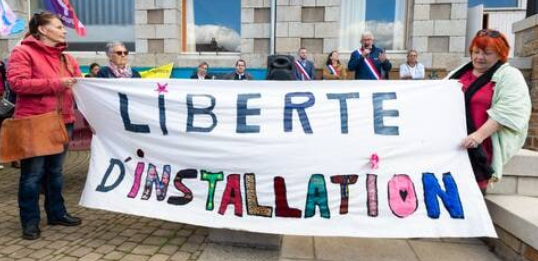 CDouarnenez's tweet photo. https://t.co/9eiK4Kd2O4...
https://t.co/uDyfoKvKVc...
 #NUPES à Callac samedi 17 Septembre : manifestation contre l'extrême droite
 NUPES à Callac samedi 17 Septembre : manifestation contre l'extrême droite# https://t.co/pJ1SumBANc