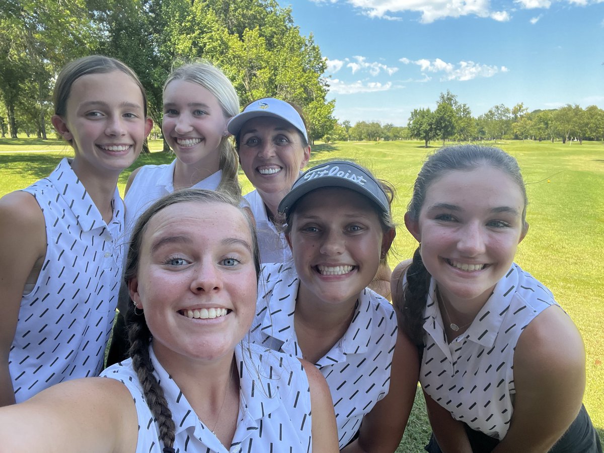 FHHLadyViksGolf's tweet photo. Happy Birthday to our very own Coach Caroline Inchiostro! I won't share the number of times she has been around the Sun, but without her as our assistant coach the Sun might as well not shine. You're the best, Coach I, and I think all these girls will back me up on that. HBD!!! https://t.co/cTiCI2LCAp