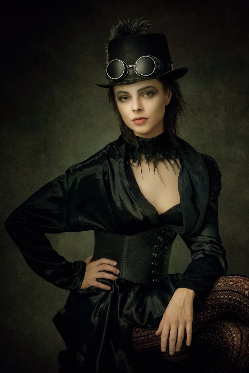 ClaudiuGuraliuc's tweet photo. Gooood morning!
As promised the free mint page for the Steampunk Beauty is live!
Details and link to the claim page⬇️ https://t.co/8VbDZjv874