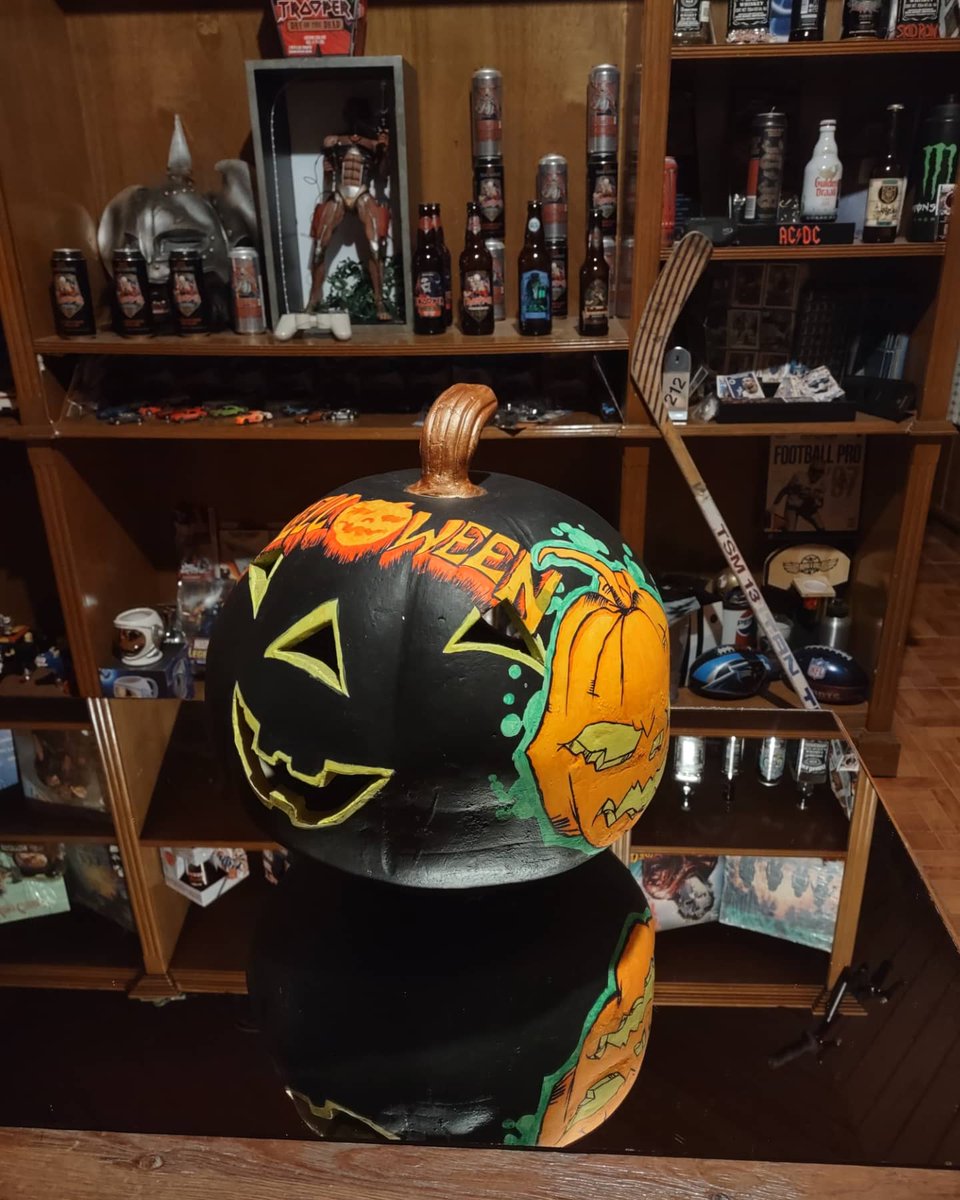 artruction's tweet image. Ya listo para #miercolesdehelloween @luisalaouija a disfrutarlo con mi amada ! 🤘🏽🎃🤘🏽