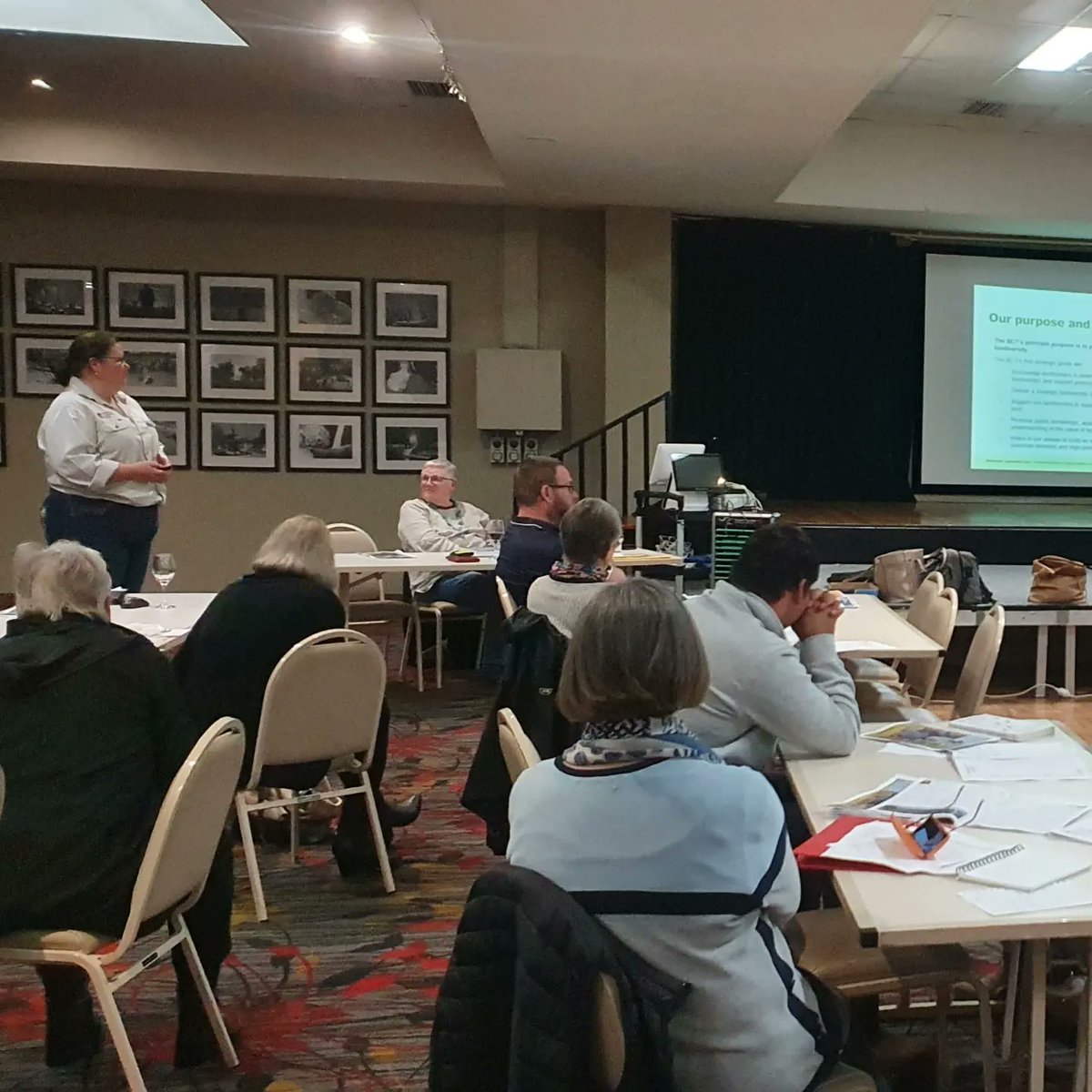 CWLLandcare's tweet photo. Landcare NSW CEO Turlough Guerin addressed our AGM this evening at Forbes along with Stacey Avard from NSW Biodiversity Conservation Trust. It is lovely to have our new Committee formed. Find out more in our #LookingAtLandcare column next week. @BCT_NSW @LandcareNSW https://t.co/vjyRNlWSGU