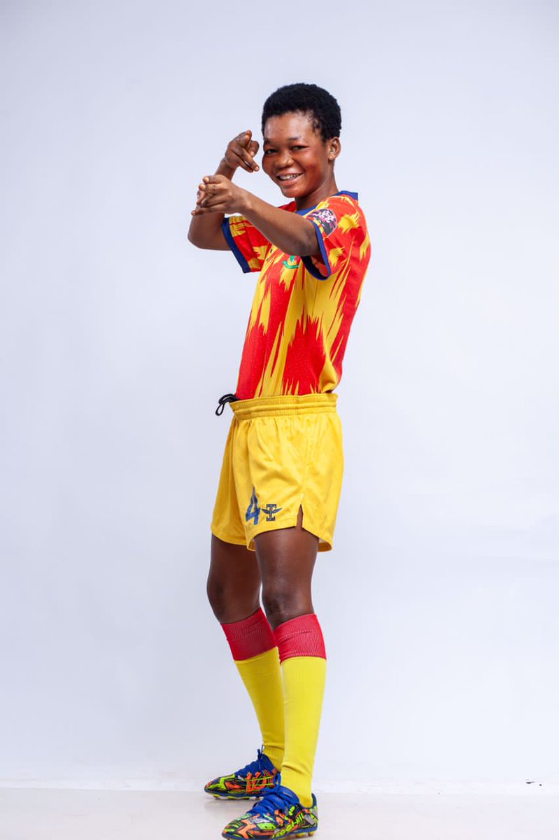 TRANSFER NEWS | MGWPL 🇬🇭 

<a href="/HasaacasLadies/">Hasaacas Ladies FC</a> has completed the signing of Abiba Issah to augment their squad ahead of years new season. 

The young Center Back joined the Five times national league champions from former Premier League side <a href="/SeaLionsFC1/">Sea Lions Ladies FC</a>

#nbsports ❤💙 | #WTransfer