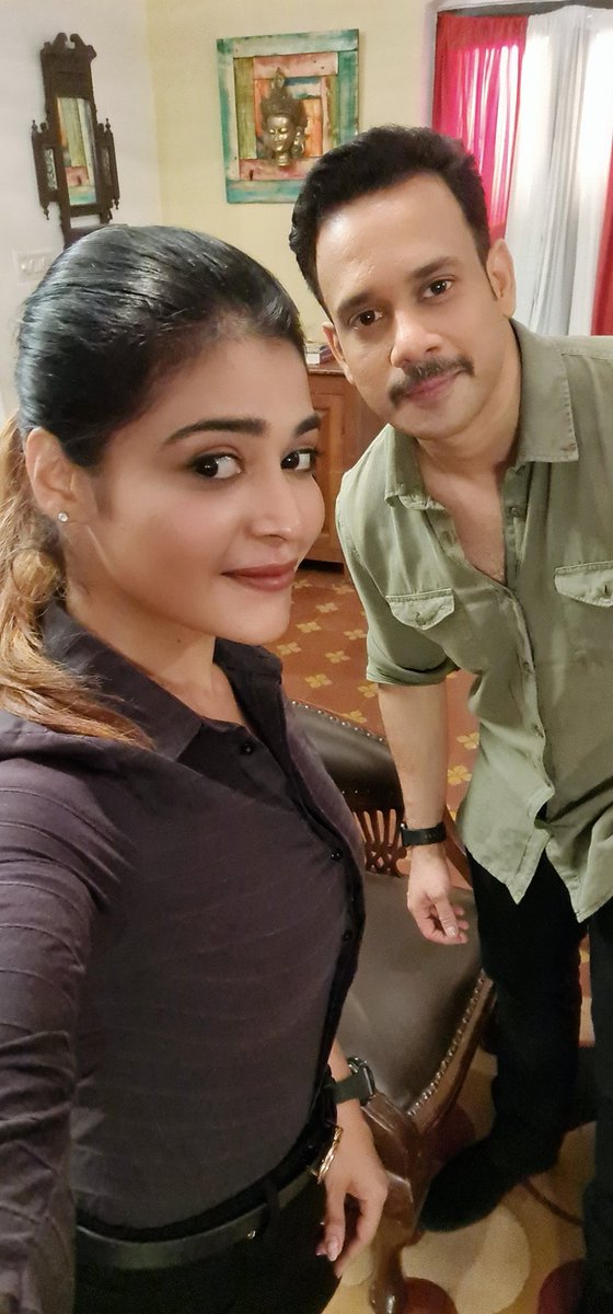 DharshaGupta's tweet photo. ❤️Shoot on progress, surprise coming soon @bharathhere  ❤️ https://t.co/7QFSb21Lm4