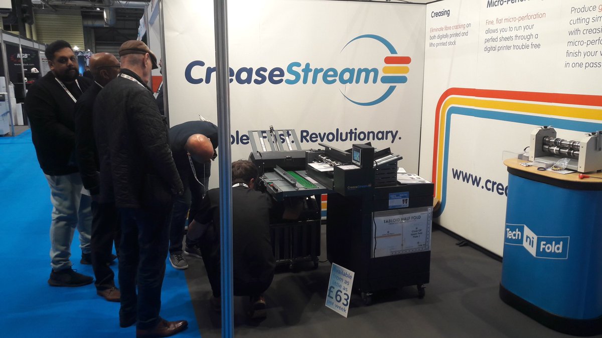 CreaseStreamUK's tweet photo. Day 2 at @theprintshow and we've already run plenty of successful demos, come and find us on stand P44 to revolutionise your finishing  #ThePrintShow #CardFolder #PrintFinishing #CreasingAndFolding https://t.co/DtAswymk4R