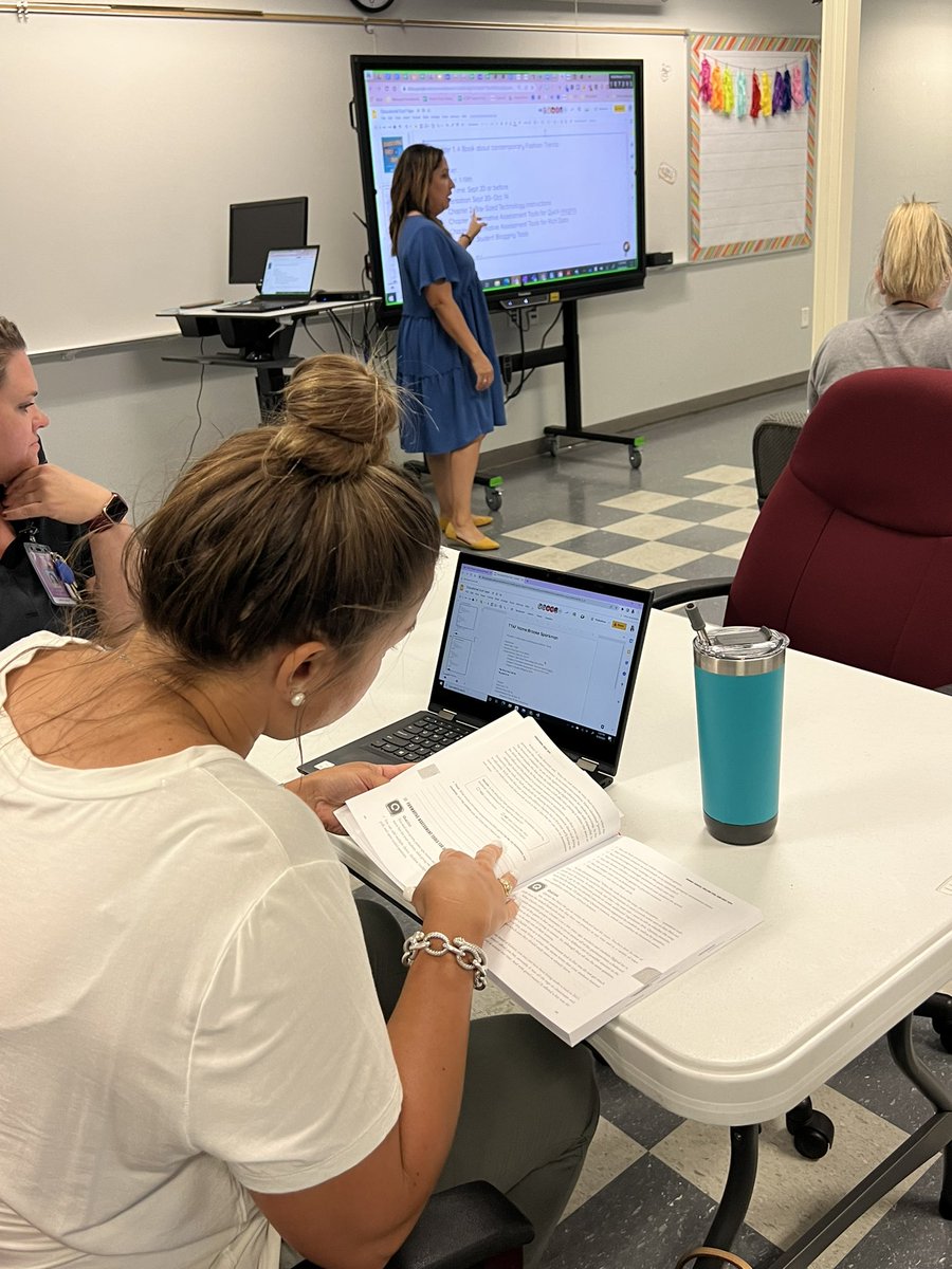 TechECISD's tweet photo. It was awesome collaboration with our #TechyTribe Ambassador Fellowship friends last night! 🔥💻😎❤️ 

Lots of ideas &amp; brainstorming…be on the lookout for new #edtech tools being used to take learning to the next level in their classrooms this month! @EduDuctTape #ECISDTTAF https://t.co/GQ90GTdlm2