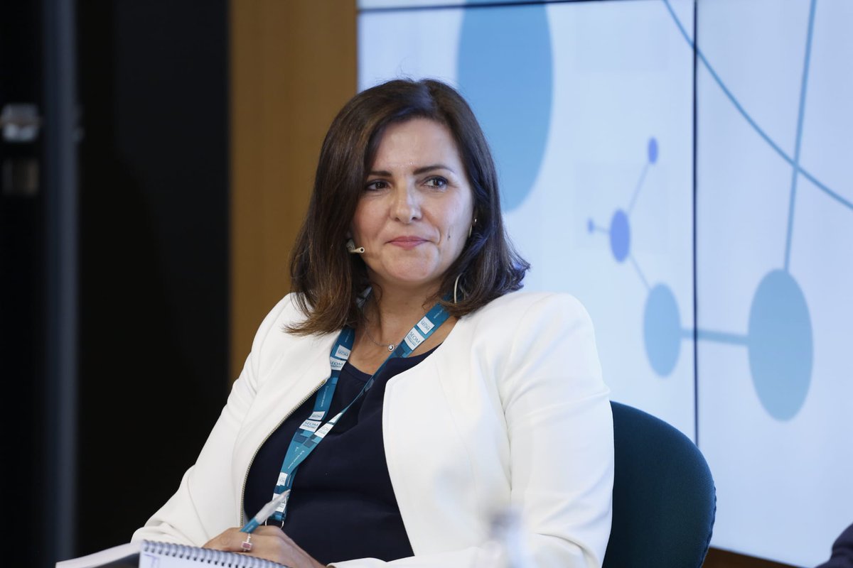 La transparencia en la evaluación requiere trazabilidad. La información debe ser accesible y comprensible para los pacientes. Sociedades, administración y Farmaindustria deben colaborar para fijar el modelo adecuado para incorporar nuevos fármacos en tiempo #AccesoFármacosCáncer