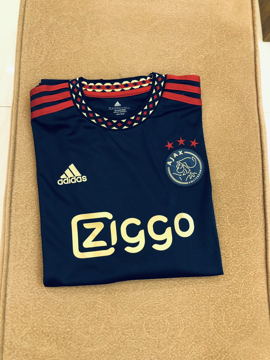 كما وعدناكم 🙌 🥹❤️

سحب سريع خفيف لطيف💚

علي تشيرت ناديك المفضل كل العليك :

١-فلو للحساب 😍

٢-وريتويت للتويته د  وادخل السحب ✌🏻 

اي زول ما مطبق الشروط يقصي من المنافسة🙏

السحب بعد ٤٨ ساعه🙏وبالتوفيق للجميع❤️