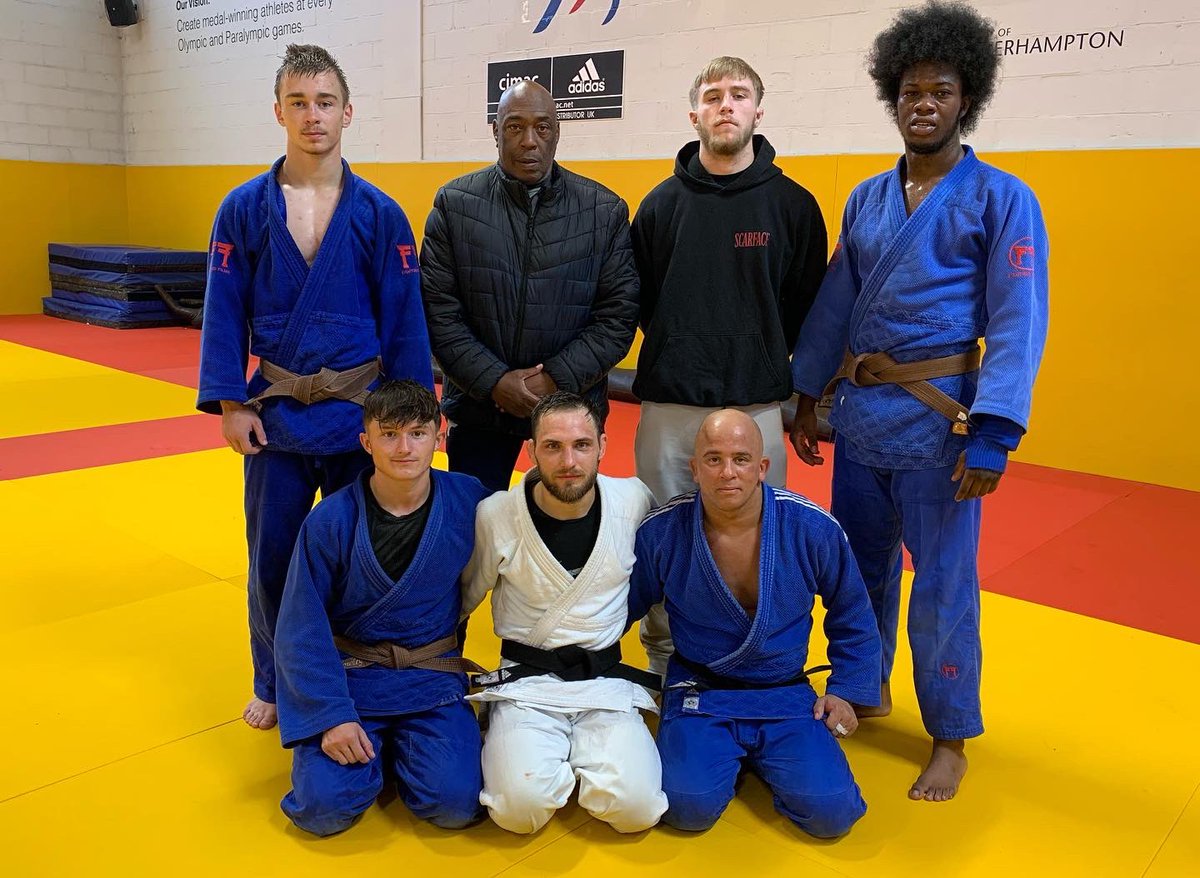 judojacko's tweet photo. ๐ฌ๐ง๐ฅONST Weekend โ
#hardyspicer83
#essimouk
#set_wlv
#wlv_sport
#TASS
#teamessimo @EssimoNL https://t.co/wSkAoy44rx