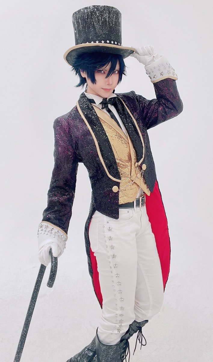 aoign's tweet photo. 【cos】
TRIGGER CHANCE🎩💜やってきたよ〜！

やっぱり一ノ瀬さんのコスプレは楽しいな〜！！！！！一年以上ぶり！！ https://t.co/A9Hx9Fcmb3