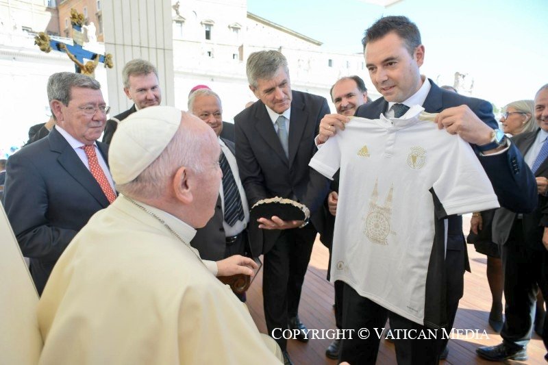 Daniel de la Rosa / ❤🤎 tweet media