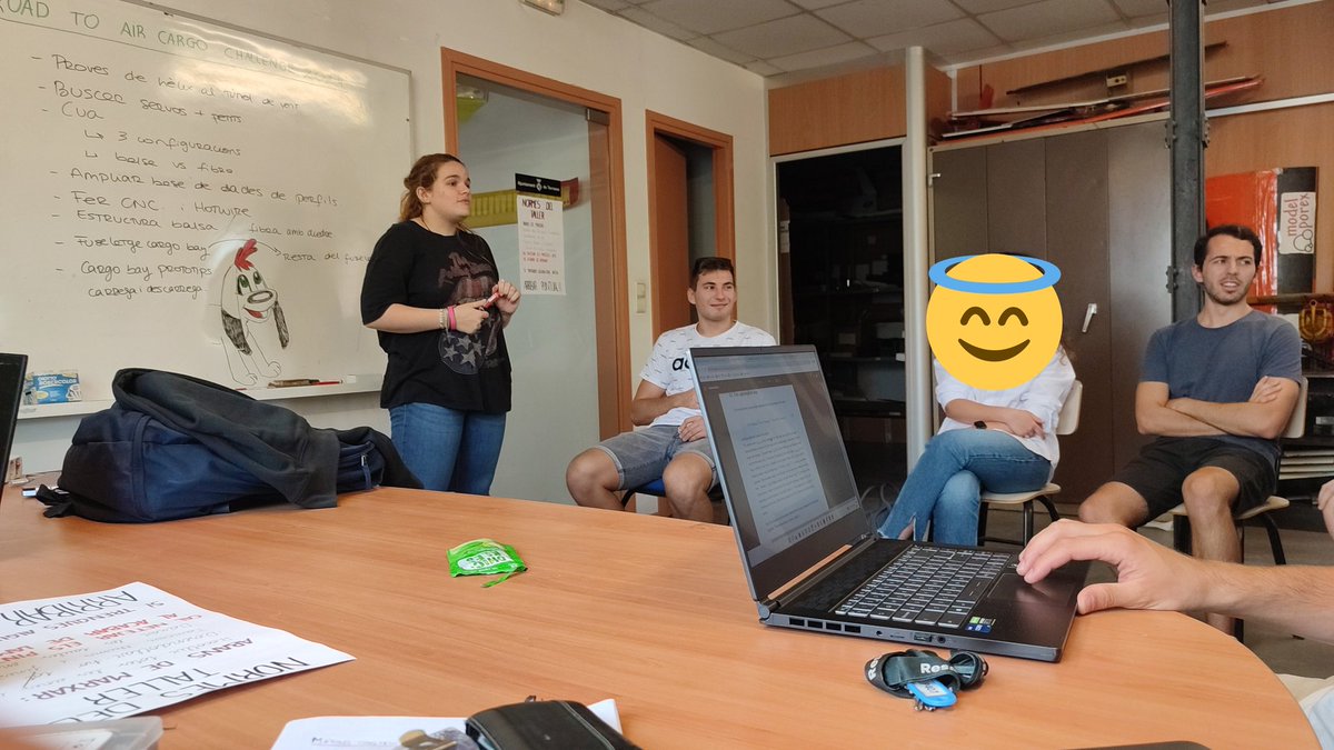 TrencalosTeam's tweet photo. Primera Reunió del Curs per posar en comú la feina feta durant l'estiu https://t.co/L1GDQyFSFs