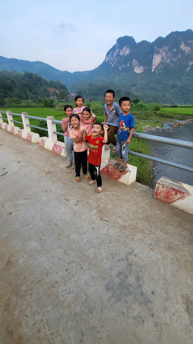 ClimateLimited's tweet photo. We all start off happy ! It's up to all of us on Spaceship Earth 🌎 to keep us all that way ! #Vietnam #cleancooking #cleanwater @BaseCarbonInc @Smarter_Markets https://t.co/DRkrSNhKNg