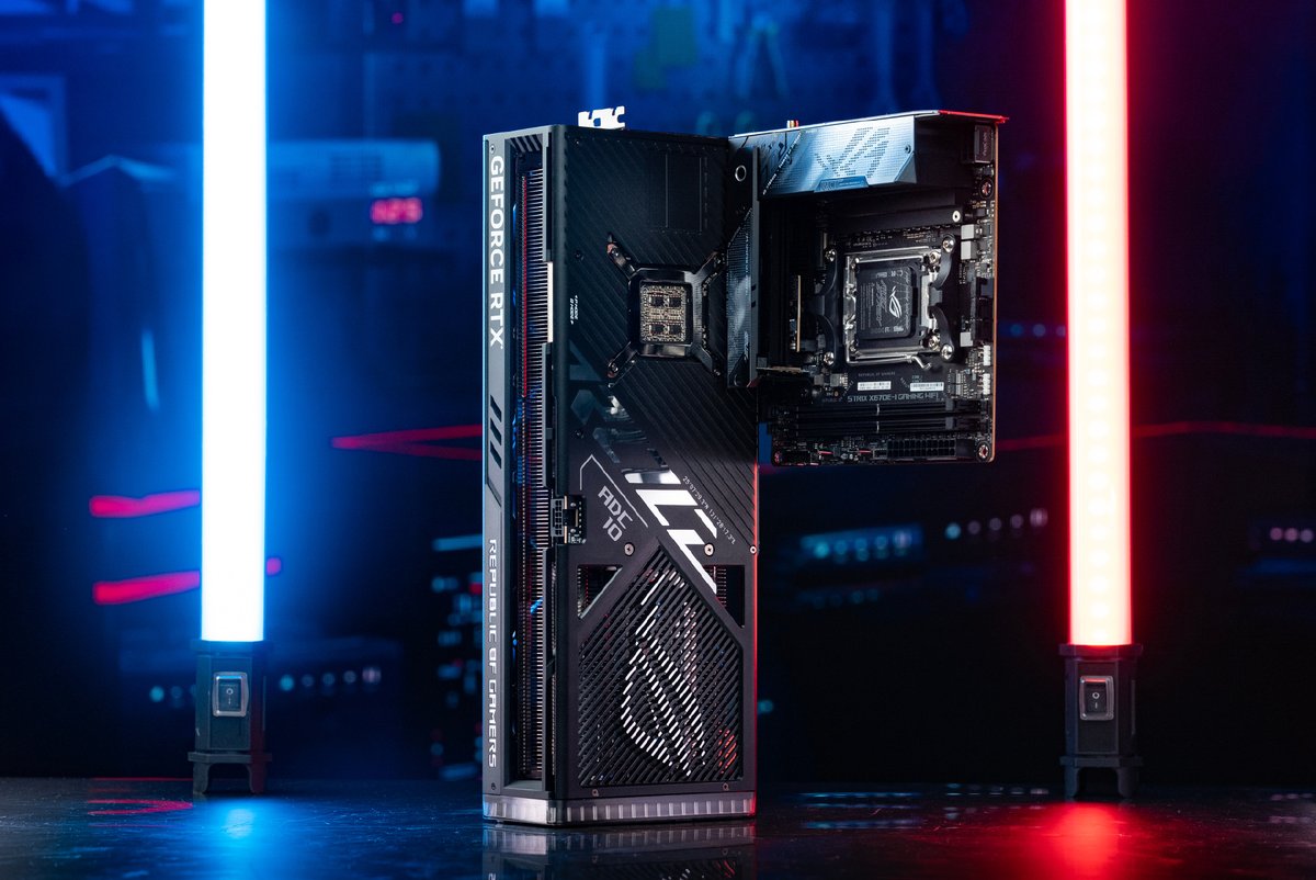 pak1ta's tweet photo. Asus представила гигантские GeForce RTX 40 ROG и TUF
#twitch #asus #rtx #nvidia #geforse #tuf #graphicscards #rtx4000 #rtx4080 #rtx4090 #amd #nvidiageforce #nvidiashield #nvidiartx #nvidiagaming #nvidiaquadro https://t.co/WuvWgWvO0v