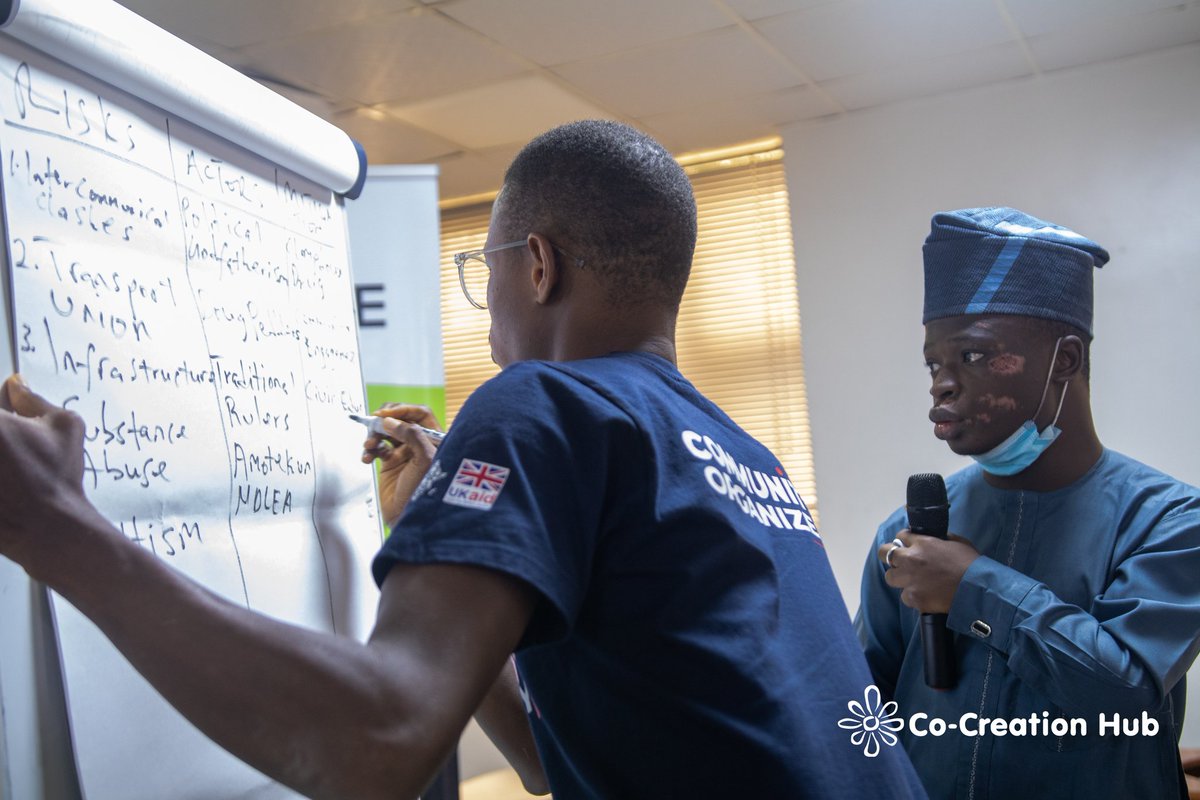 GovoteNg's tweet photo. Ongoing: Day 3 of #govoteNG master volunteers capacity building workshop.
We continued conversations on how to deepen citizens and young people grassroot participation in the coming elections.
#NigeriaDecides2023
#GetInvolved
#GoVoteNG https://t.co/qp9lKLpzw8