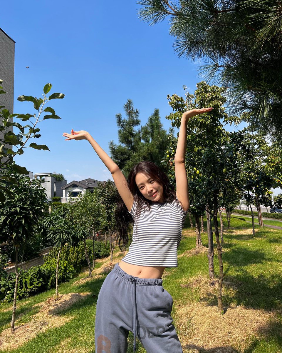 picsne's tweet photo. https://t.co/mQsNKmv8NU