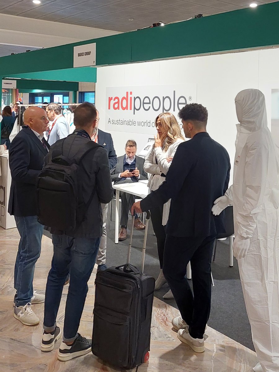 RadiciGroup's tweet photo. I DPI made in Italy di #RadiciGroup a #SafetyExpo 2022 (Stand P).
Il Gruppo partecipa alla fiera italiana dedicata alla salute e sicurezza sul lavoro: nuovi capi sostenibili certificati ISCC PLUS ampliano la gamma #radipeople.
Scopri di più: https://t.co/DNWDvWU3K0 https://t.co/1urhtRXP1x
