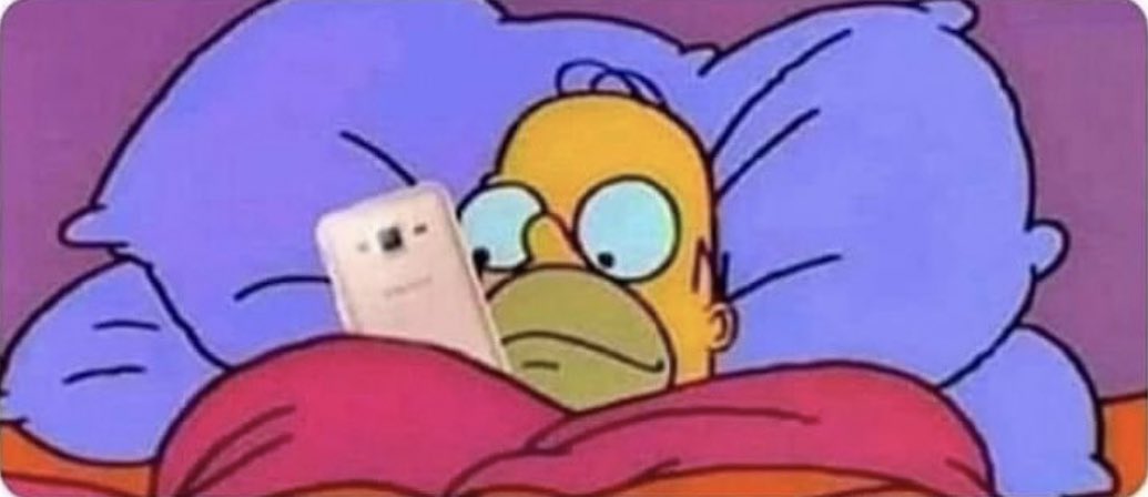 Yo esperando que se me haga tarde para ir al trabajo.