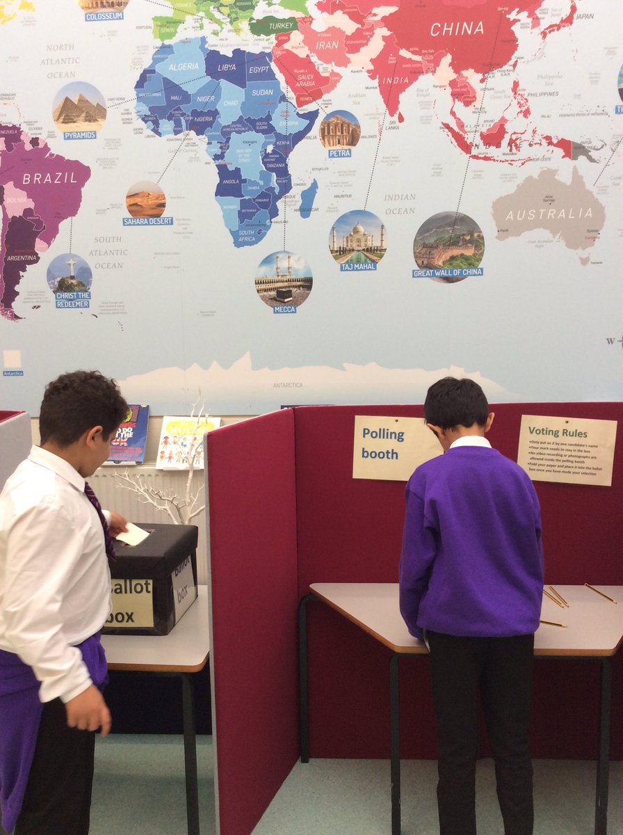 KingsleyLpool's tweet photo. A very important day today.we are voting for our new School Council members #Kingsleyextra #Britishvalues #Class5G https://t.co/nmLPnpyBlI