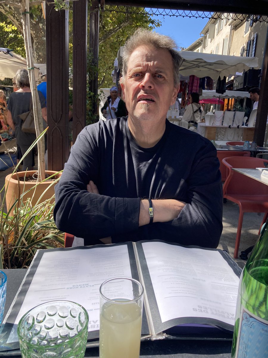 jo_thomas01's tweet photo. With Mr Jo Thomas at lunch #EnProvence https://t.co/BjaRgadoF8