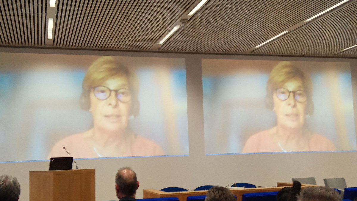 Benjamin Burkhard tweet media