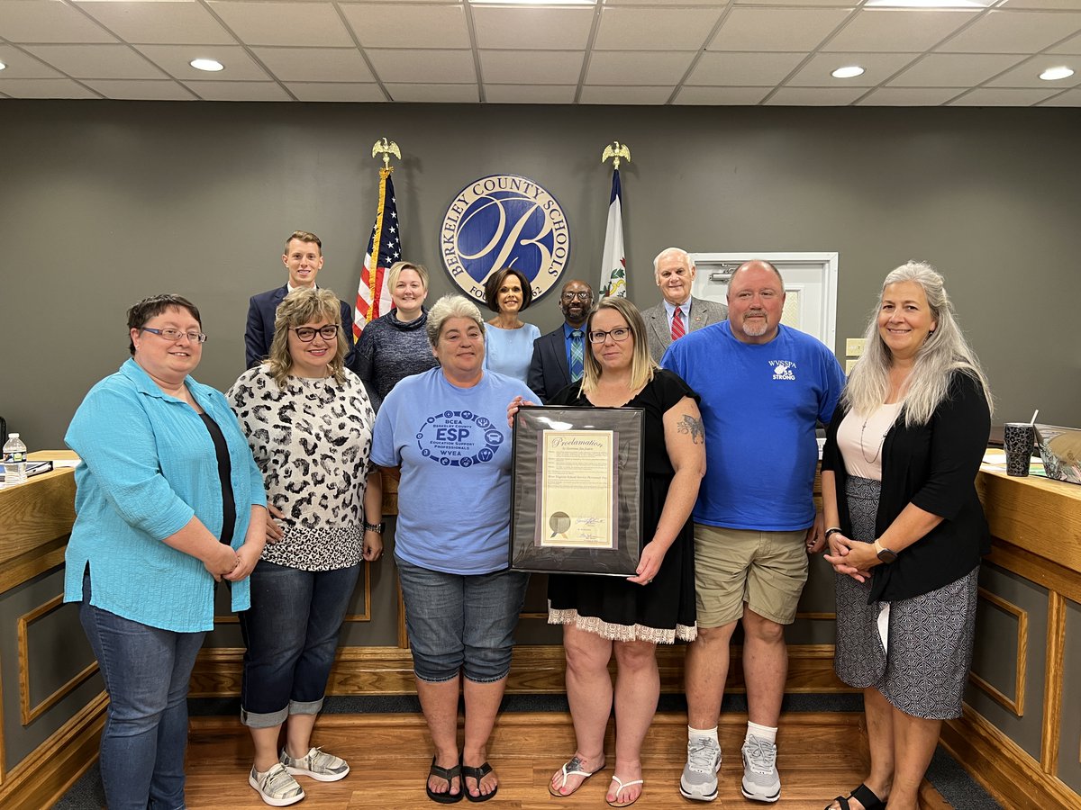 SuperRStephens's tweet photo. We celebrated our service personnel at Monday's Board meeting and are continuing to share our thanks over and over in honor of Service Personnel Week! A big thank you goes out to our service personnel for all you do in our district and for our students and staff!
#BCSBack2Basics https://t.co/TuZF6Ubx9M