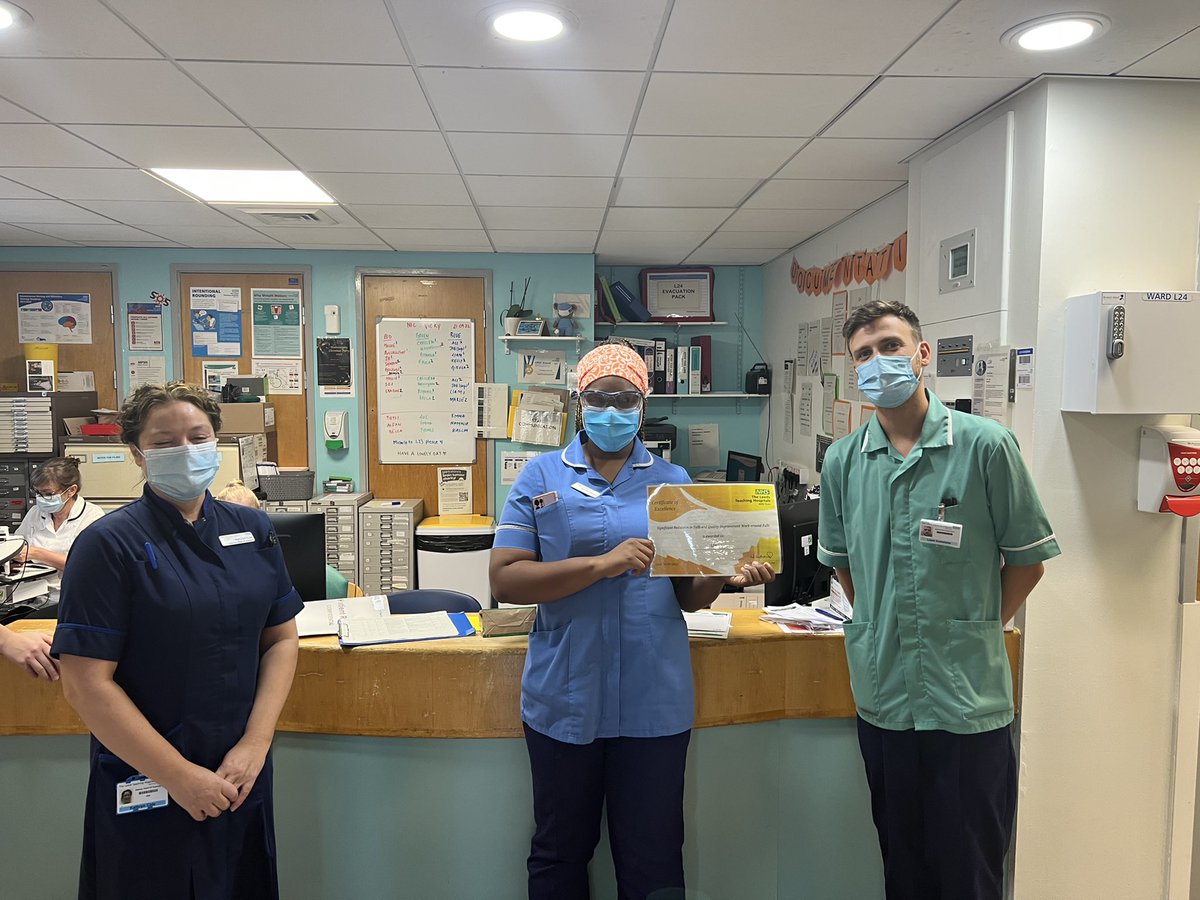 Celebrating success for the reduction of falls within Neurosciences with Head of Nursing Kath, Senior Sister Sim &amp; Sister Leyya #Falls quality improvement #FallsPreventionAwarenessWeek <a href="/LTHTNEURO/">Leeds Neurosciences</a> @PPSS <a href="/LTHCPT/">Continence Promotion Team</a> @FAW