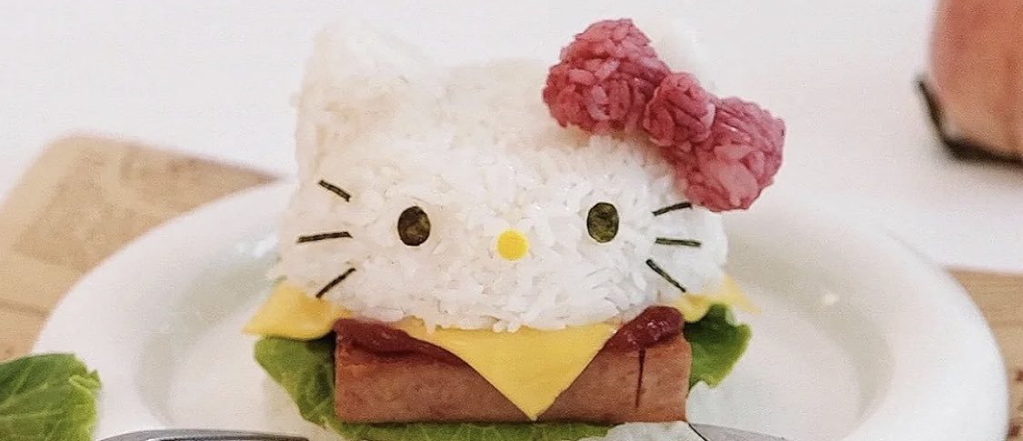 piinkimi_'s tweet photo. sanrio burgers https://t.co/PQDt3Bffpz
