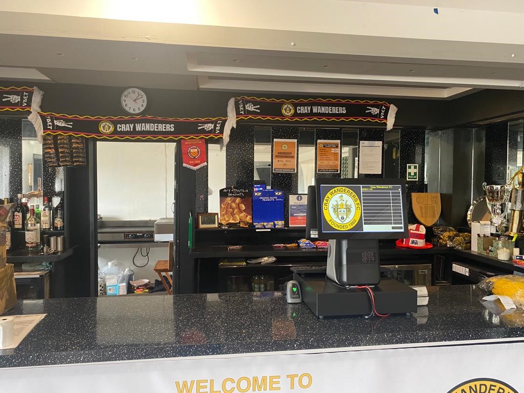 Reposs's tweet photo. Photos from the recent installation at @OfficialWands We are delighted to have helped another club in the @IsthmianLeague with their bar/club till system. Good luck for the remainder of your season! #tillsystem #epos #dojo #sportsclub @strictlypalms https://t.co/7heAdXHmLb