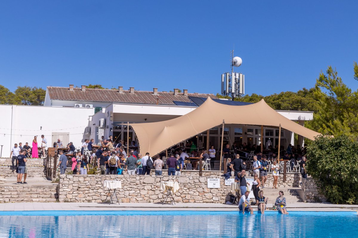 commercetools's tweet photo. It's a wrap! A big thank you to all our amazing partners joining us in Croatia to explore the #LimitlessPossibilities ahead of us together. 
Until next year! 🚀🚀 #ctPS22 https://t.co/mJHHhOPbz3