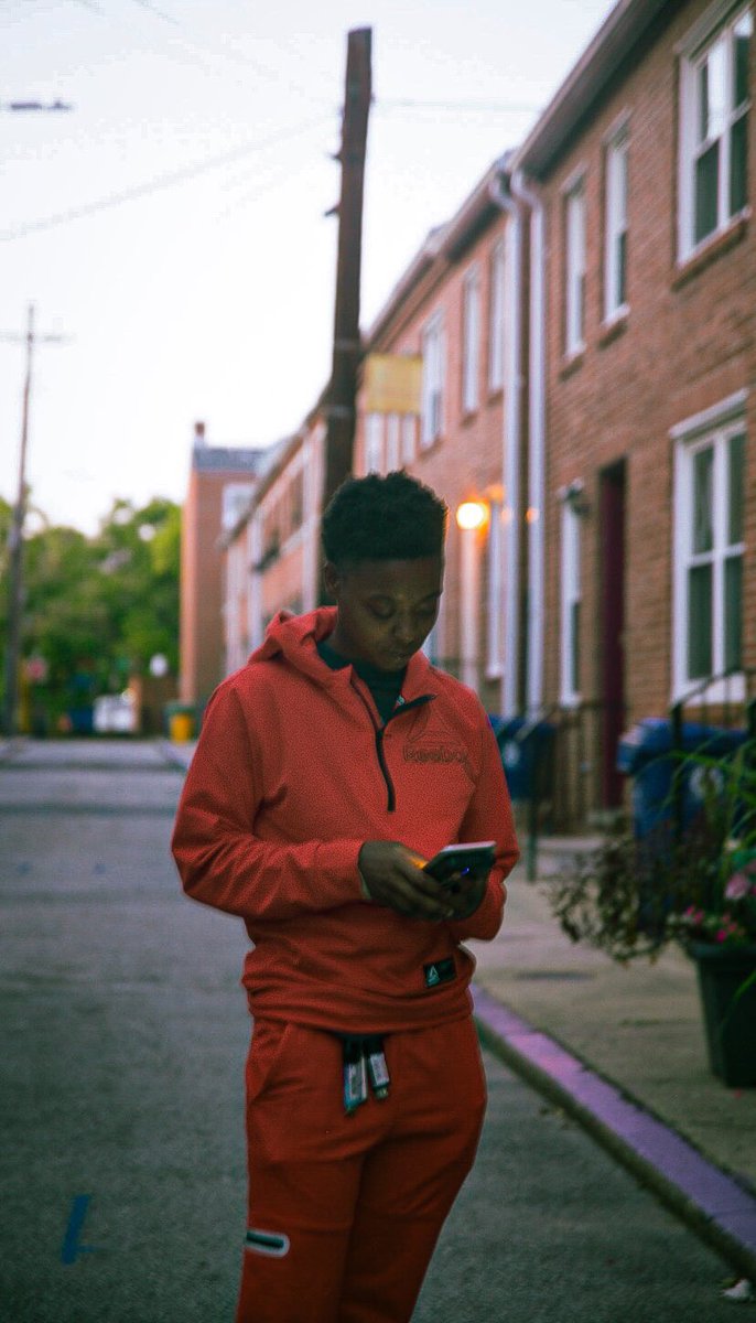 900Youngaan's tweet photo. FROM AH PLACE WHERE BROKE NIGGAS GET FIXED 🤲🏾…. BETTER ASK BOUT IT✨🤲🏾 #FREETWIZZY #FREEGUWOP #FreeGQ #LONGLIVEDABIGGESTOPP ✨🫶🏾 https://t.co/jxNibeb6fV