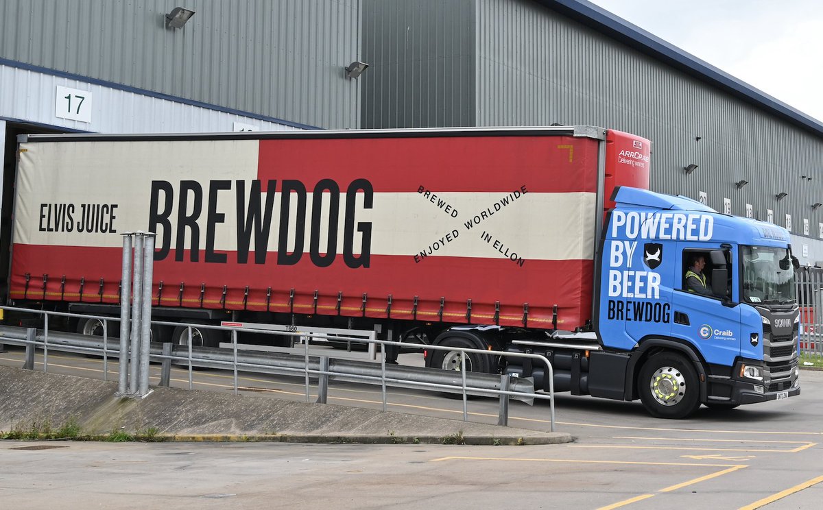 JamesBWatt's tweet photo. As part of our sustainability mission some of our fleet of trucks are now powered by waste!

These trucks are fuelled by green gas (bio-methane) which we produce from our waste water at our brand new eco-plant at our HQ. 

Sustainable beer sustainably delivered. 🌎🍻 https://t.co/JudVj8lhjh