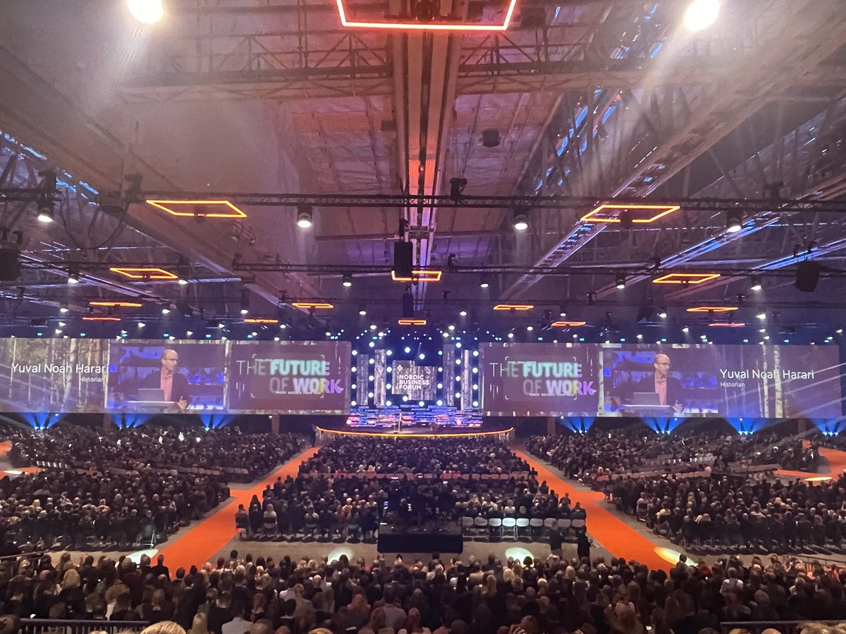 MKunvik's tweet photo. Upea Nordic Business Forum, asiakaskokemus 10+ ja lite till.
Onnea @aslakds &amp; crew! 🔥
#nbforum2022 https://t.co/YdbkiKmEBo