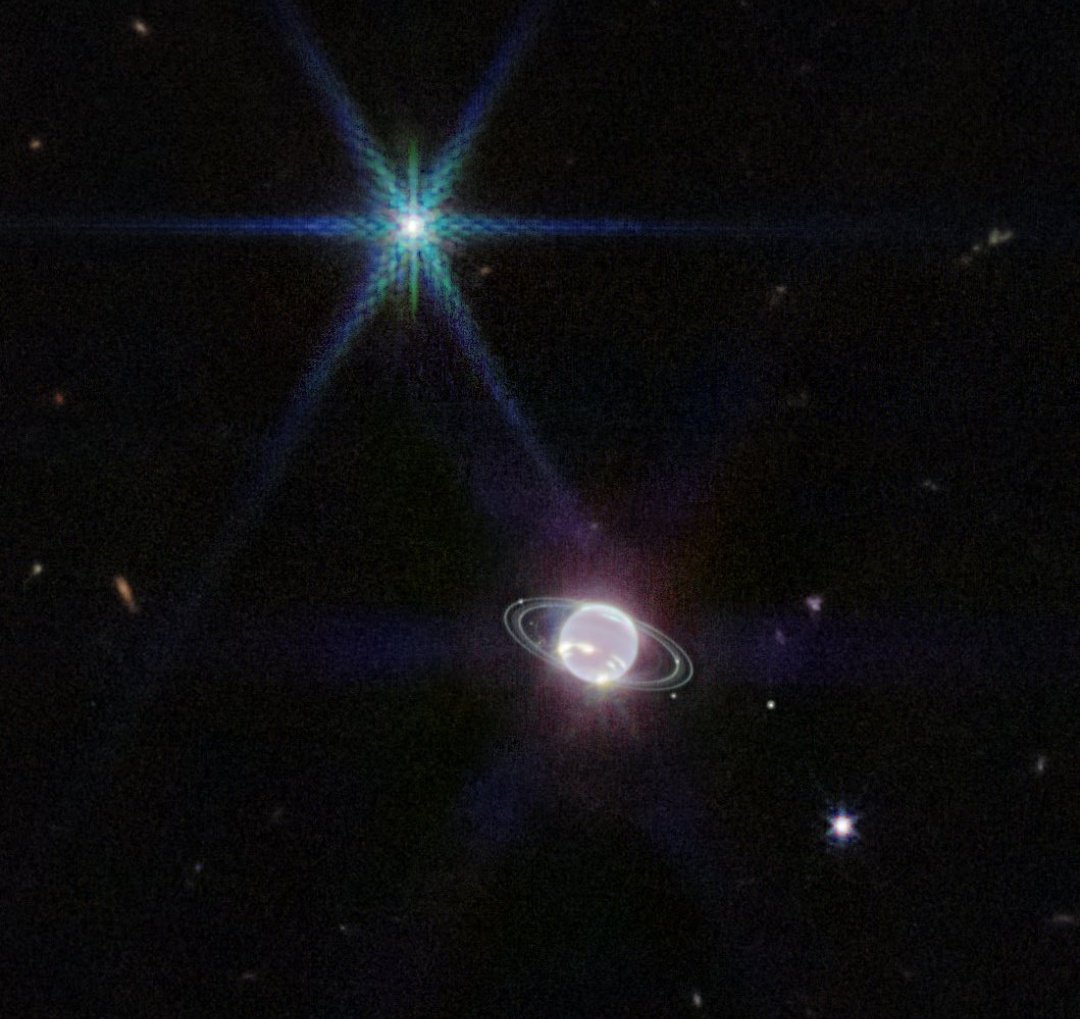 the clearest pictures of Neptune captured in 30+ years, enjoy