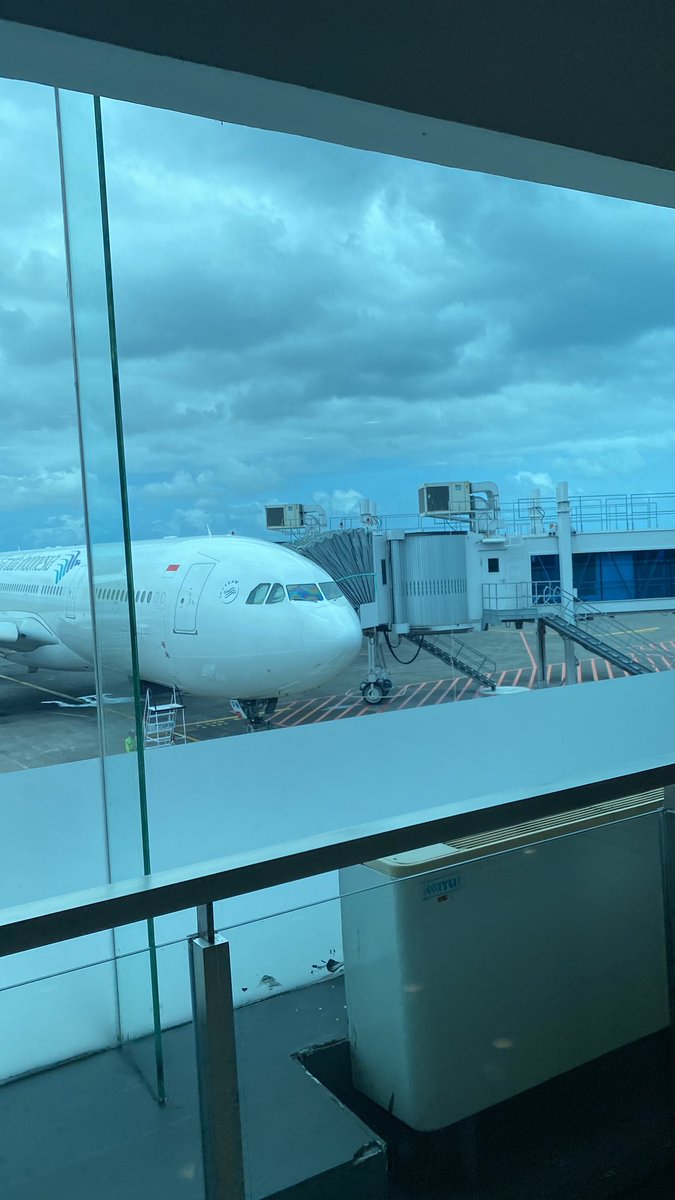 Business trip lagii 🤗