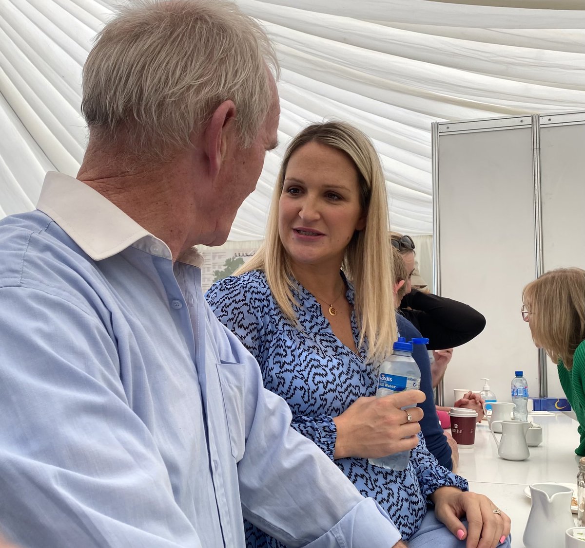HMcEntee's tweet photo. Great buzz as always with friends at the @FineGael stand at #Ploughing2022. 

Important discussion too with @CharlieFlanagan, @thomasina_laois and @NeilFeighery. 

Fine Gael is building stronger, safer communities and is working to put more money back in your pocket. https://t.co/QH3p2sjGKe
