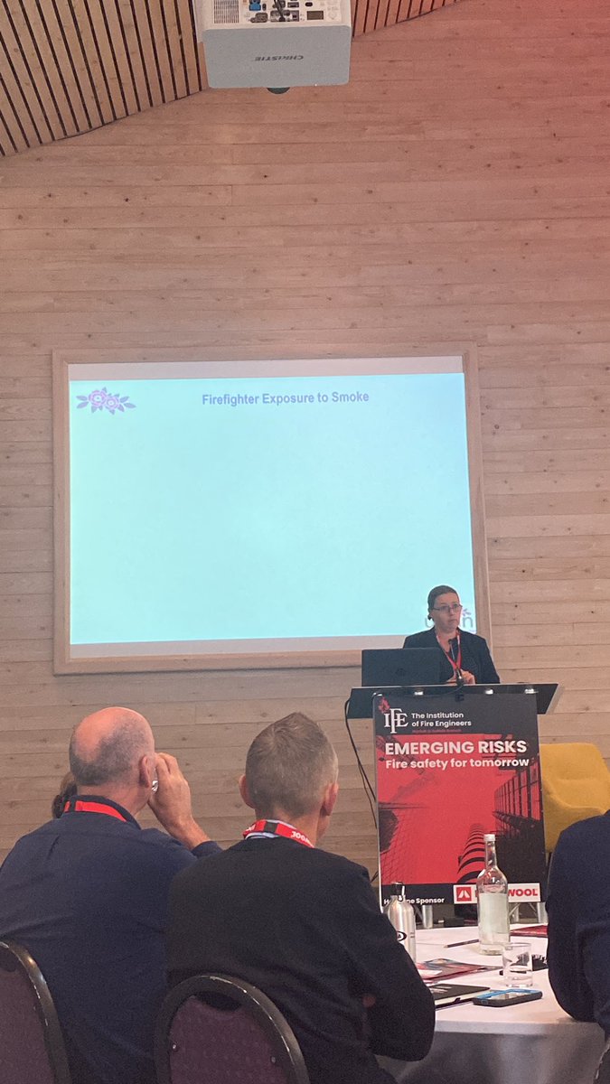 Afternoon sessions are about to begin &amp; we have a real treat as #AnnaStec steps up to the platform.  

Anna is a Professor of Fire Chemistry &amp; Toxicity, her talk on #FirefighterExposuretoToxicity should be extremely relevant to the #UKFRS. 

#EmergingRisk
#FireSafetyForTomorrow