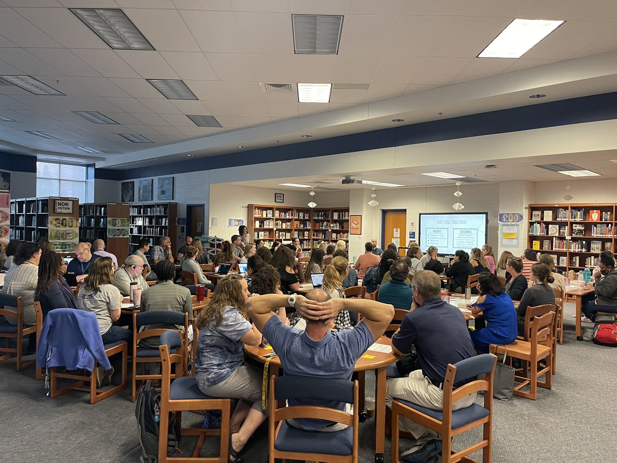 sdavis1908's tweet photo. Morning Faculty PD focusing on our 5Cs! Our teachers are ready to e chance their contributor strategies in the classroom! #ExcellenceEverywhere @SolomonTWright1 @mbonner_Champe  @MsDRJohnson1 @Tara_Woolever 
 @AlyciaHakes 
 @TheChampeAD @ChampeKinz https://t.co/9dzVLh4itH