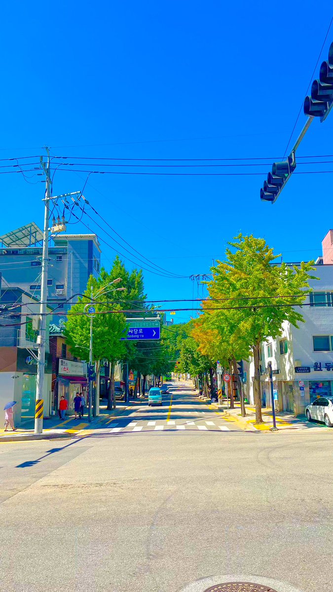 transaprency85's tweet photo. 서울 끝여름 https://t.co/7ItqfZseEb