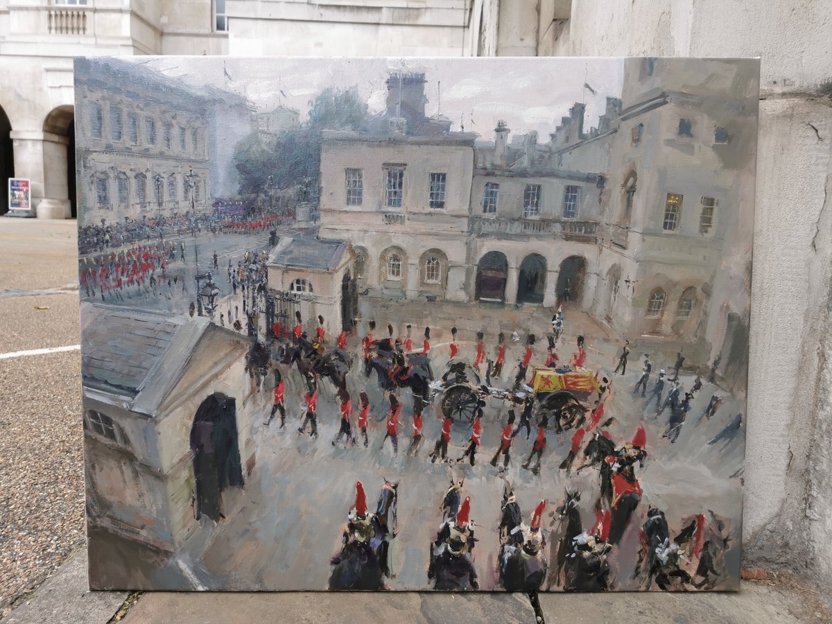 Rob_Pointon's tweet photo. I gave everything I had last week to try and document the funeral of Her Majesty Queen Elizabeth II.

This image shows last Wednesday, her procession to Westminster on a gun carriage passing through Horseguards with the Cavalry giving a guard of honour.

#QueenElizabethII https://t.co/hMhRRUqnzz