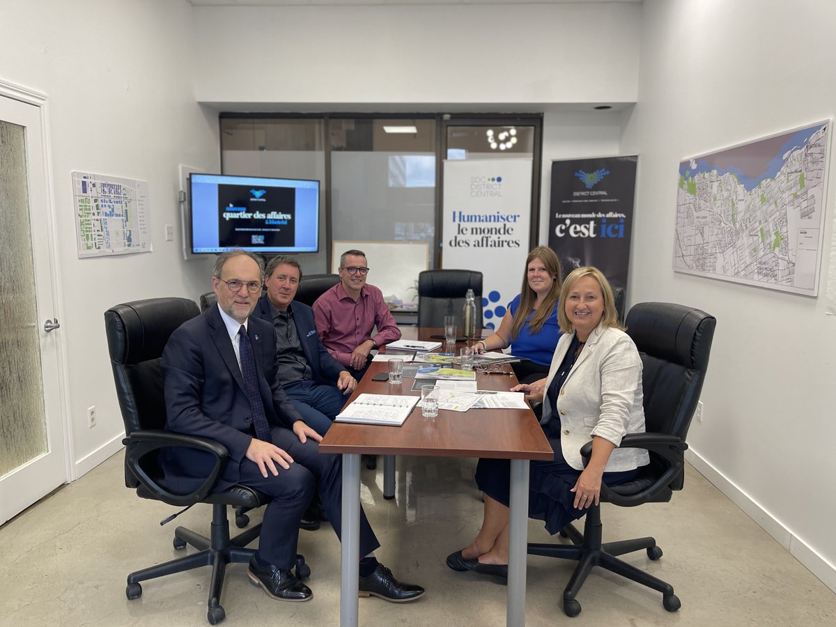 sdc_dc_mtl's tweet photo. L’équipe de la SDC a rencontré le candidat libéral dans Acadie, Me André Morin afin de discuter des enjeux et des besoins de la communauté d’affaires du District Central que vous pouvez consulter ici : https://t.co/7EuR3on3Q5 
D’autres rencontres de candidats sont à venir. https://t.co/35R7rRlOJg