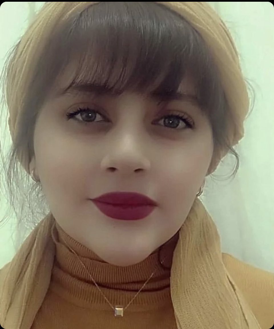 raining_eyessss's tweet photo. تولدت مبارک 🖤🙂
 #MahsaAmini https://t.co/JLNBb3r28E
