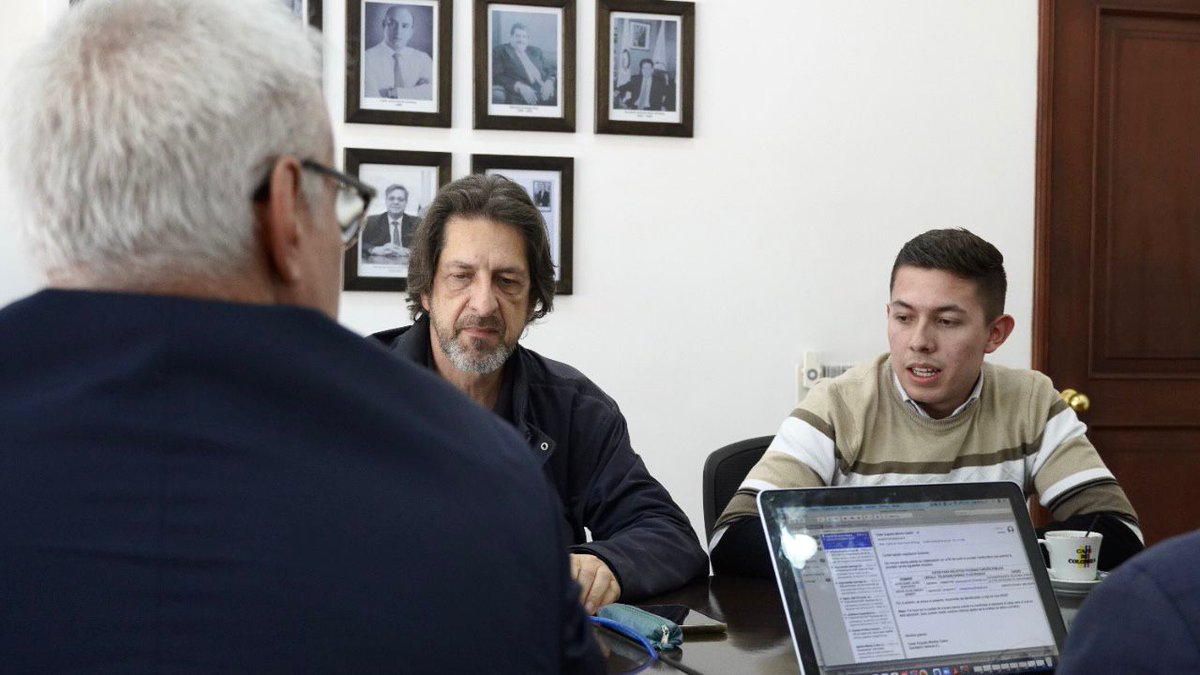 cesarmanriques's tweet image. Nos reunimos con @Andrenoelroth1 y @AmadoJesush para conversar sobre la necesidad de articulación entre el @DAFP_COLOMBIA al Observatorio de la Administración Pública. Un paso más para fortalecer la relación entre el Estado y la academia.