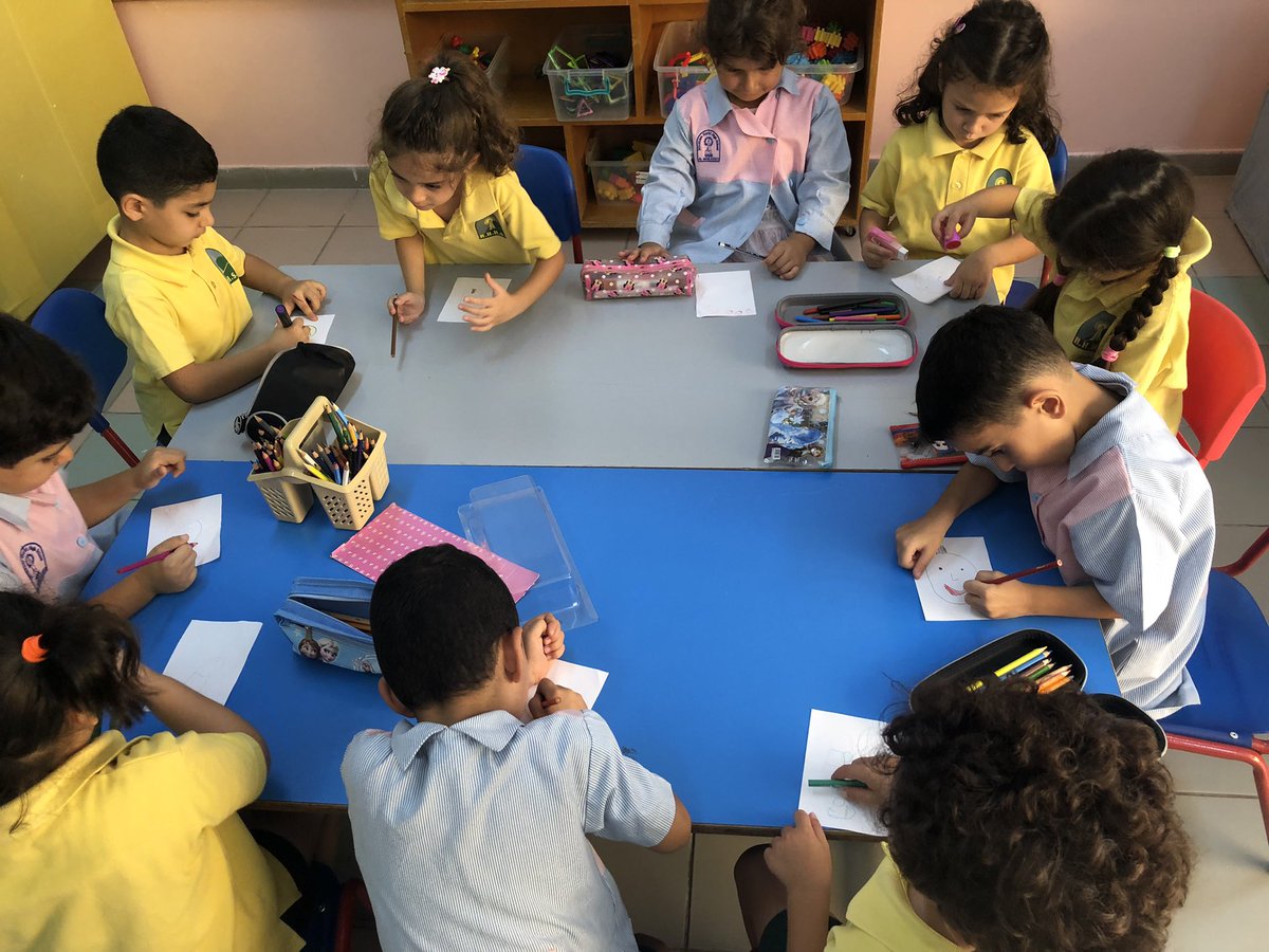 After being introduced to our feelings thru listening to a song, our learners took their time to draw how do they feel &amp; telling why they feel this way ! #Communicating their ideas #expressing_feelings <a href="/Hhhsinfo/">Houssam Hariri HS</a> <a href="/TawilNoor/">Noor Taweel</a> <a href="/tbaassiri/">Tharwat Baassiri</a> <a href="/sashgh/">Sasha Ghosn</a>