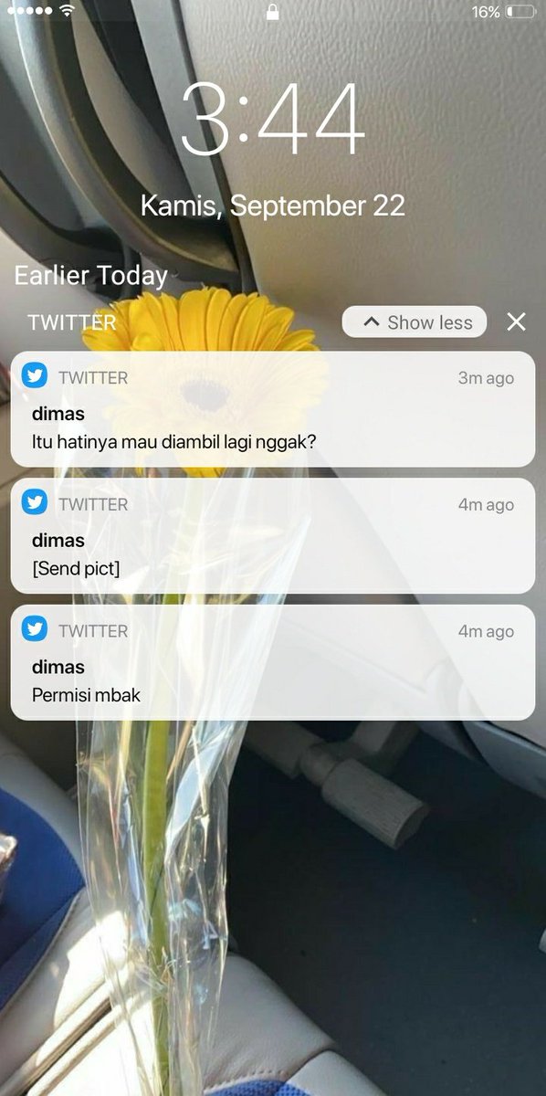 vlovee_'s tweet photo. adimas, tiara: first meet

; kim taehyung lokal au https://t.co/GUCeSxRdDd