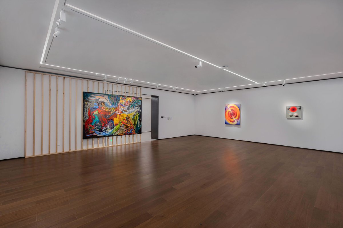 AlmineRech's tweet photo. Leelee Kimmel is featured in the group show ‘I'm Stepping High, I'm Drifting, and There I Go Leaping’,  curated by Xiaoyu Weng, which opened this week at Xiao Museum of Contemporary Art (@xiaomuseum), Rizhao, China, and is on view until December 14. 

#leeleekimmel https://t.co/RTuGySbsAg