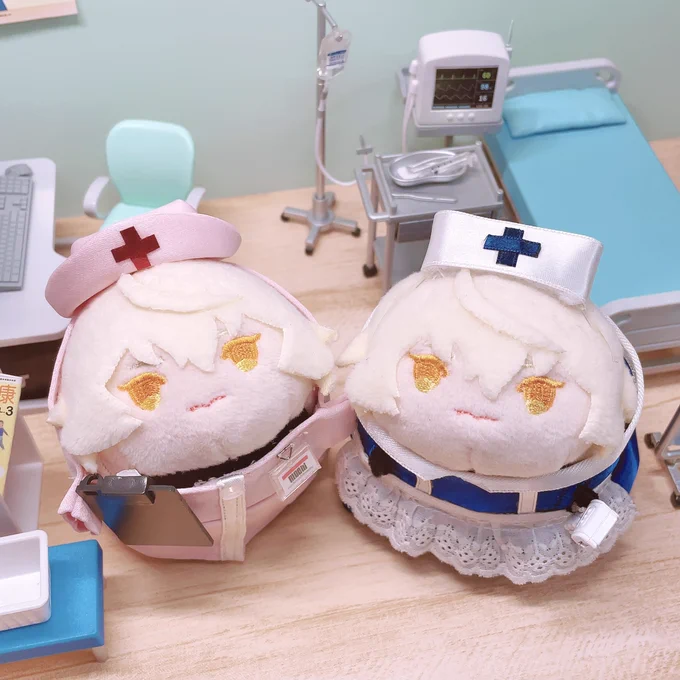 ちなみに、ヒゲールの後輩のナースちゃんも一緒2人とも不器用で大雑把だよ 