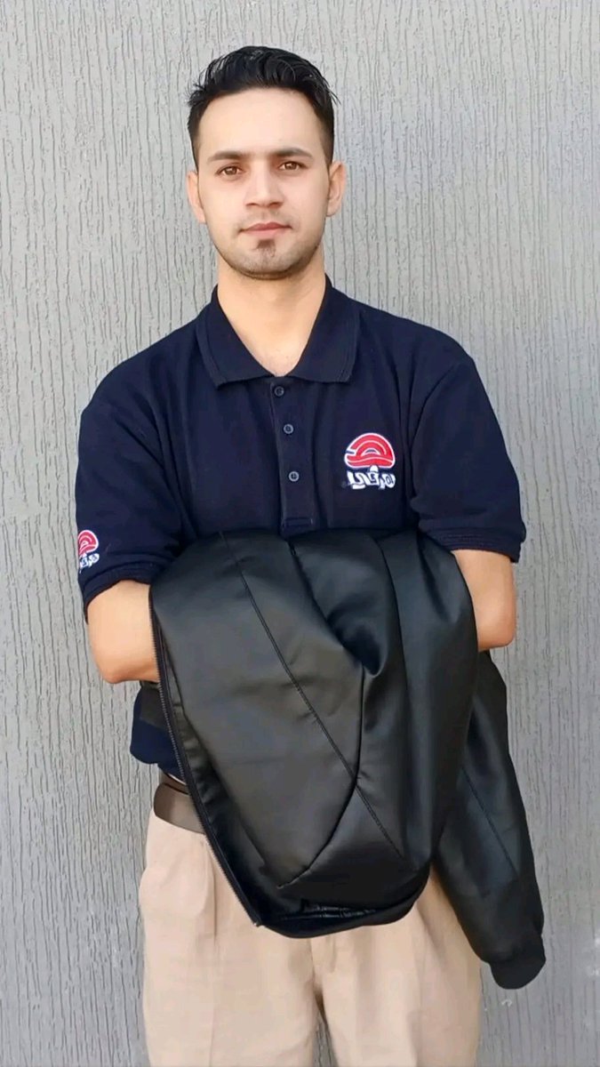 पानीको फोका हुँ म तिम्रो बलेसीको , केवल पलभर हुन्छु अनी फुटन सक्छु . पारीजात हुँ म रात सुगन्धले सजाउंछु तर बिहानीमै हांगा बाट टुटन सक्छु,।।😊🌹❤️