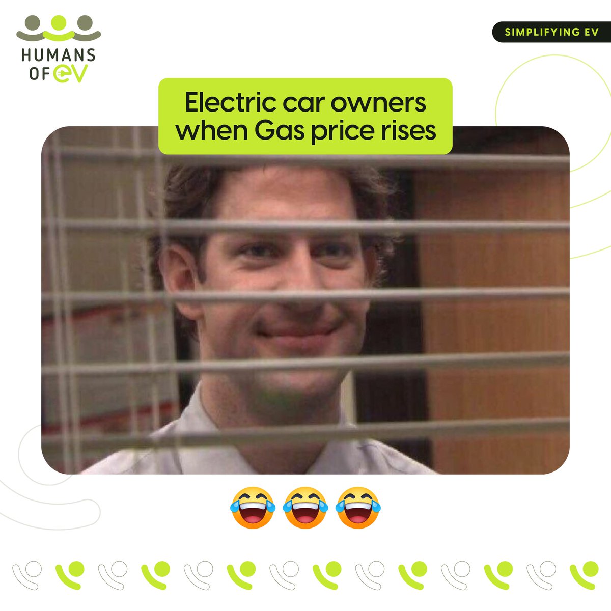 humans_of_Ev's tweet photo. One man's loss is another man's pleasure! 😂😂😂

Being an #EVuser, the increasing prices of fuel is never a problem for us, nevermind, let me go and #charge my EV at home first.

#EVolution #fuelprices #humansofev #humansofindia #evmemes #humour #memeoftheday https://t.co/LinBGwnSq3