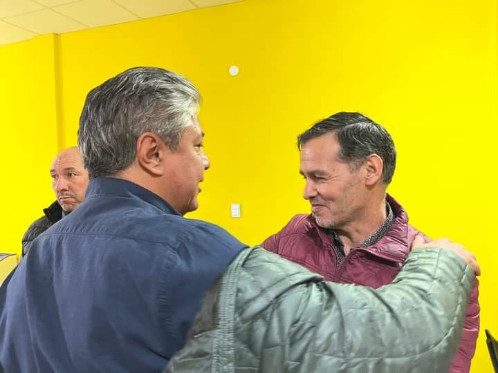 SebaNeira71's tweet photo. #Gobernador2023 #Neuquén #RoloFigueroa con una amplia trayectoria política,  capacidad académica, trabajo en equipo y sobre todo, no ha utilizado el poder para enriquecerse,  que save como estan las cosa en nuestra provincia y como podrian estar mejor. Que Dios te de Sabiduría! https://t.co/20EL0fD4gS